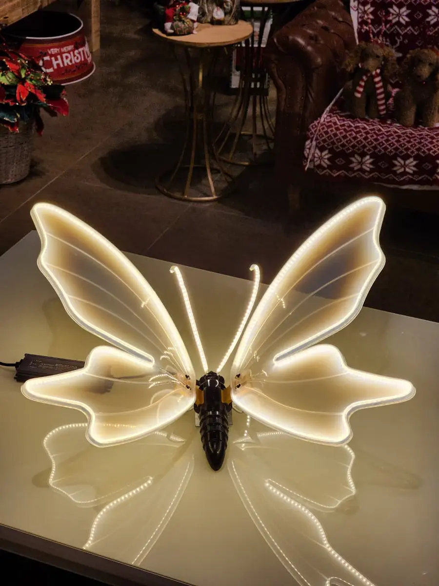 Borboleta 80 cm com LED Warm com Suporte Bivolt